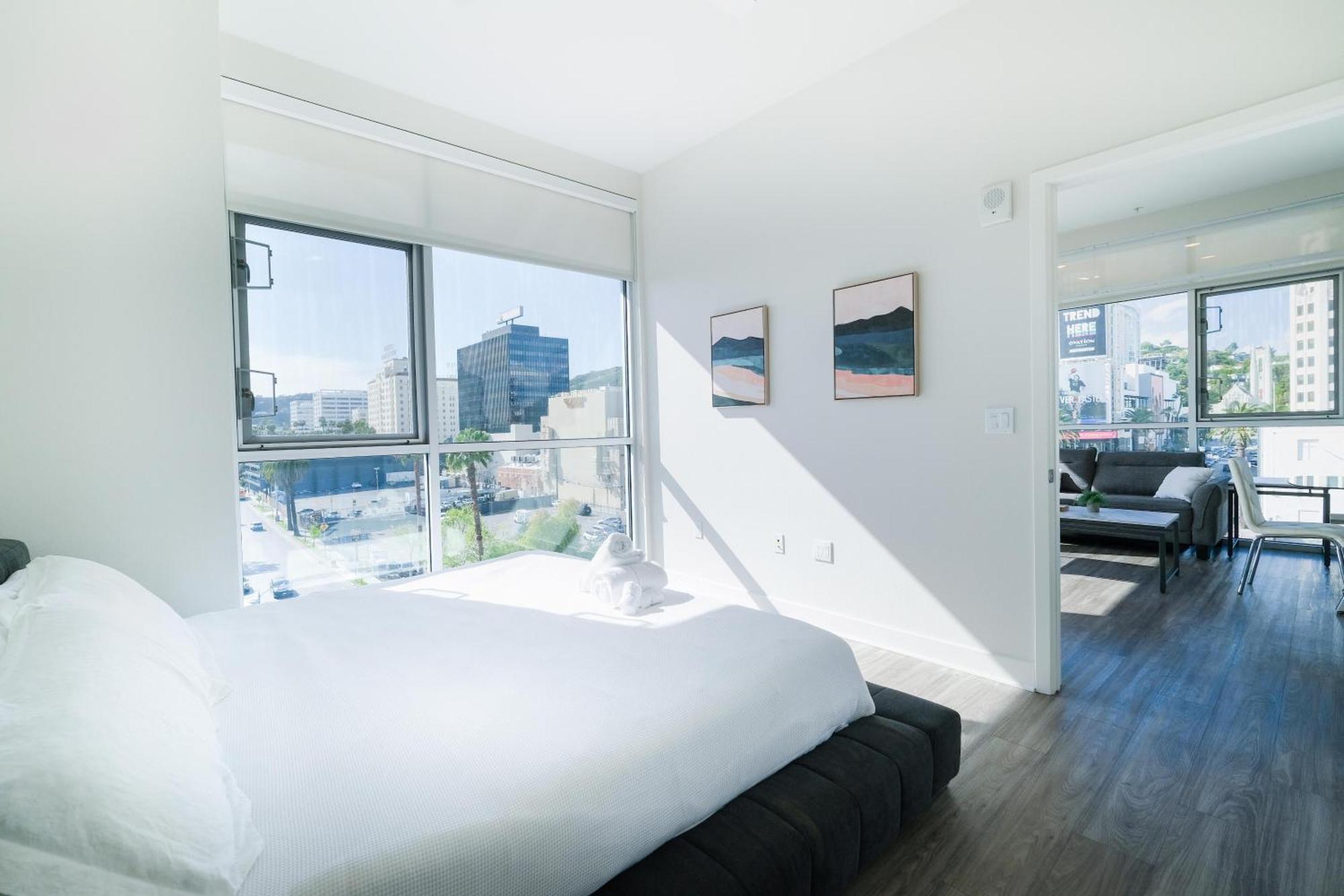 Landmark Management West La Capsule hotel Los Angeles