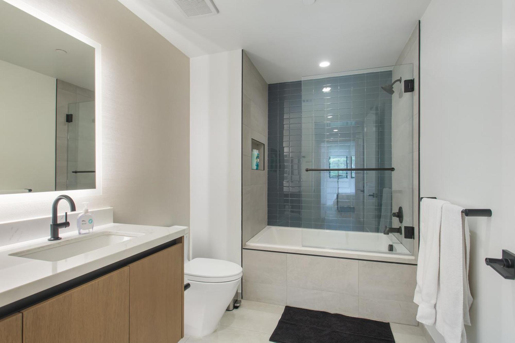 Landmark Management West La