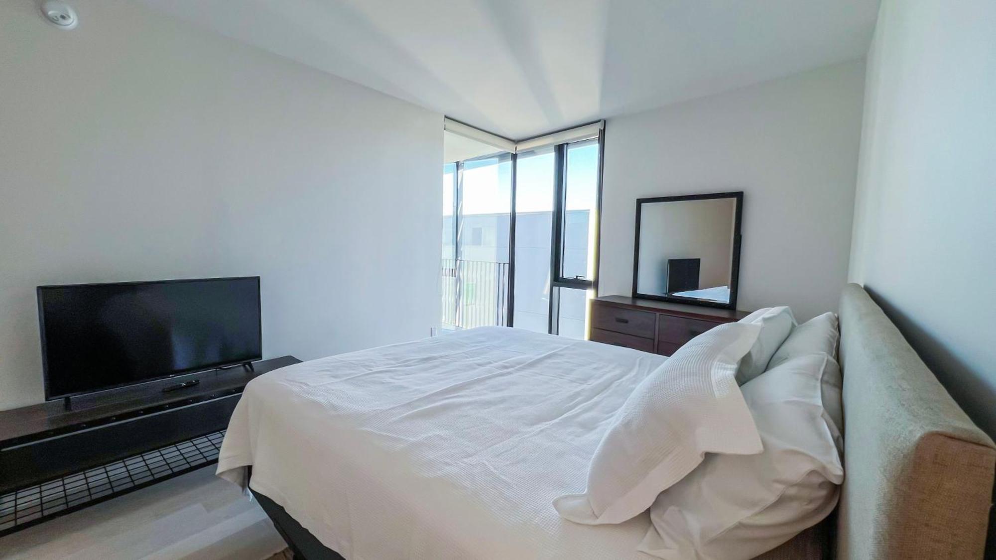Landmark Management West La